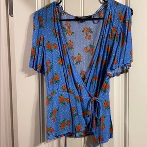 Floral wrap top